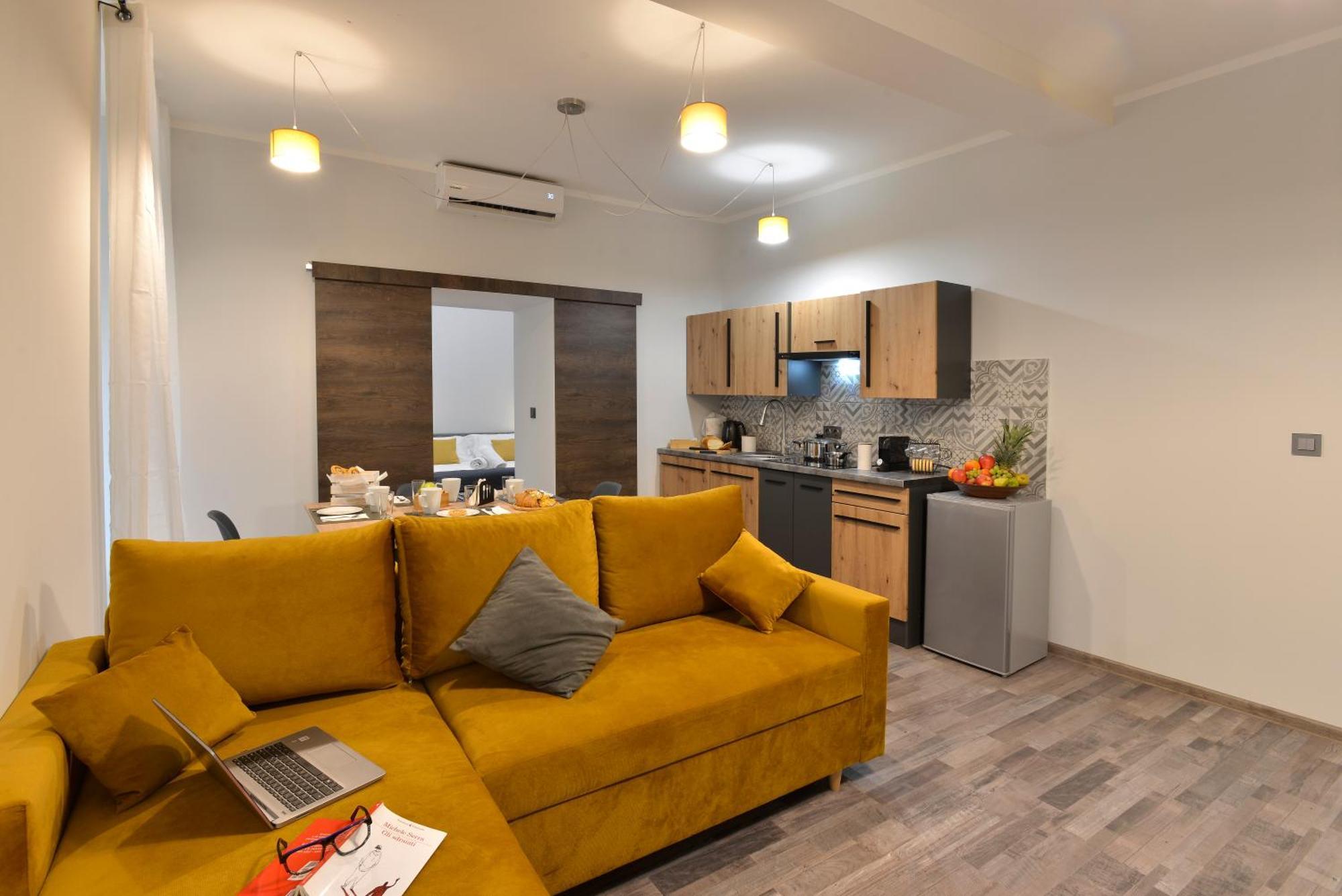 Giallo Dalia By Maison 73 Apartment Verona Ngoại thất bức ảnh